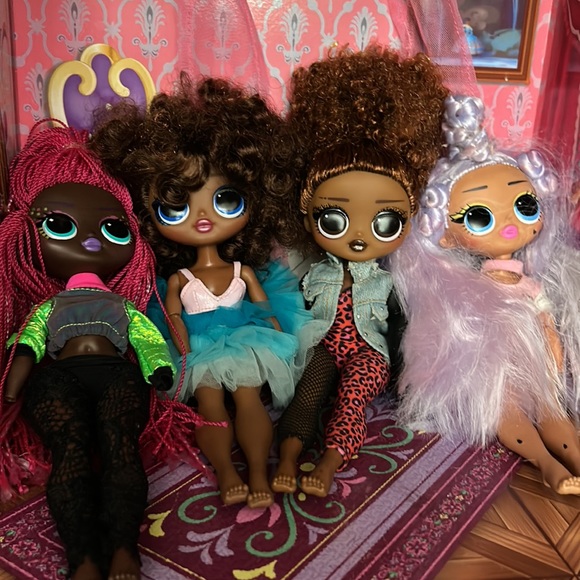 LOL COLLECTION - Picture 3 of 5